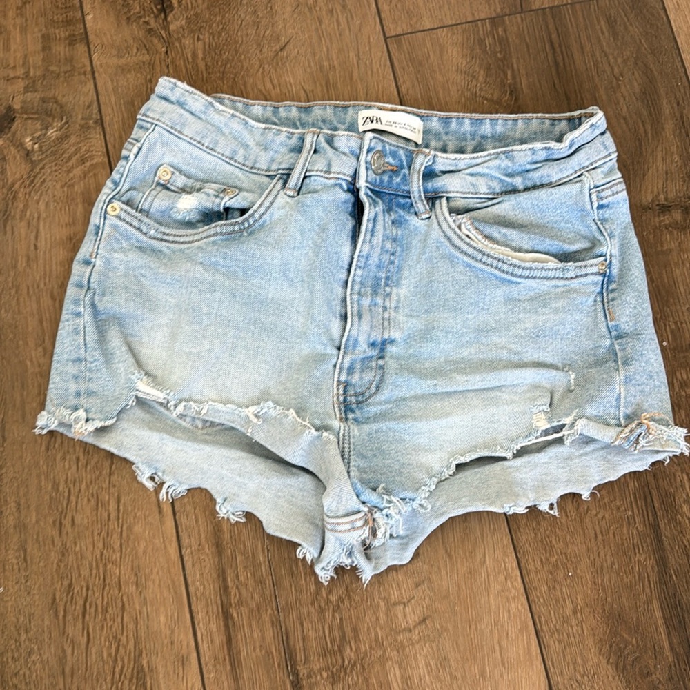 Zara Short Mini Jean